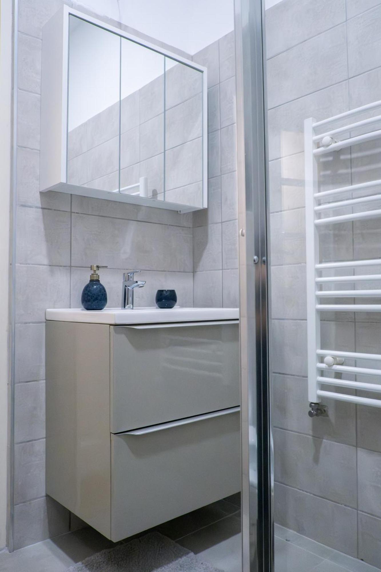 דירות בראשוב Casa Puscariu מראה חיצוני תמונה